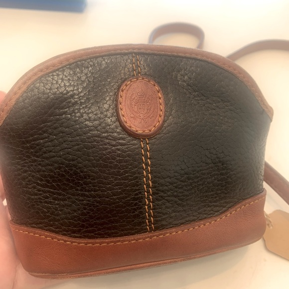 Vintage Liz Claiborne purse - Picture 1 of 15